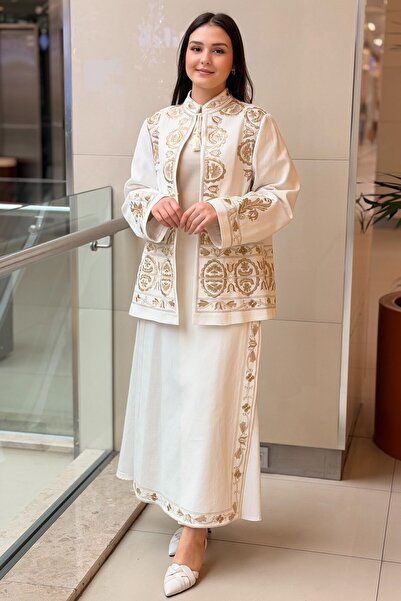 Ghisa Gold Sim Thread Embroidered Cap Skirt Set