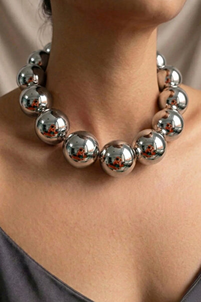 PETEK AKSESUAR Big Ball Style Necklace Silver Color