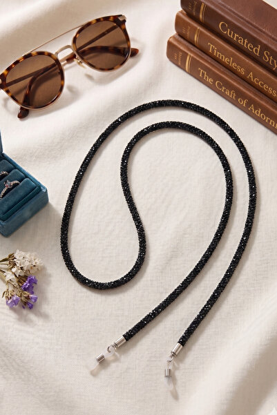 Shiny Goggles Chain with Gemstone