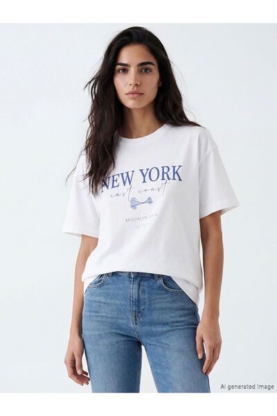 LC Waikiki Γυναικείο μπλουζάκι με στάμπα LCW Vision New York Oversize
