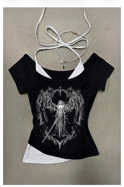 Köstebek Μαύρη μπλούζα με κοντό μανίκι με σχέδιο άγγελου πολεμιστή με σπαθί κ...