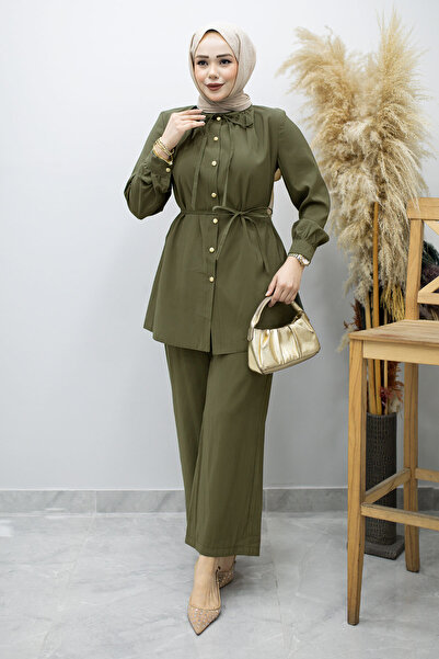 Tesettür Dünyası Σετ δύο τεμαχίων με λεπτομέρεια δεσίματος στο γιακά TSD26017...