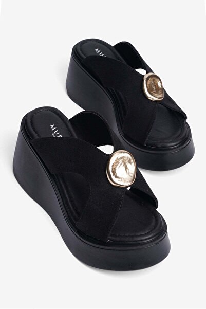 Mubiano Γυναικείες σουέτ παντόφλες με χρυσή λεπτομέρεια στη σόλα, μαύρο Elox