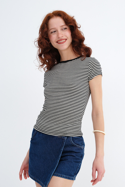 Addax Ριγέ μπλουζάκι P10712