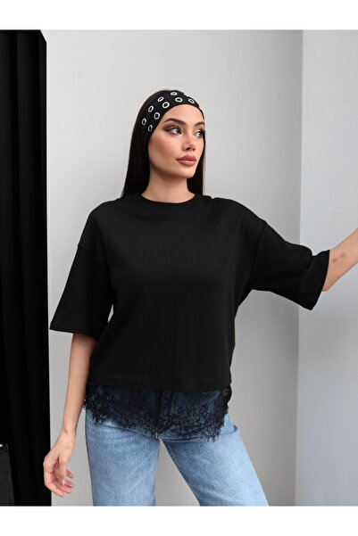 ESRAHELVACI Δαντελένια μπλούζα με διακριτική δαντέλα στο τελείωμα, σε μεγάλο ...