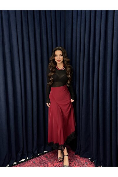 Neva Wear Mia Ασύμμετρη Δαντελένια Φούστα με Λεπτομέρειες