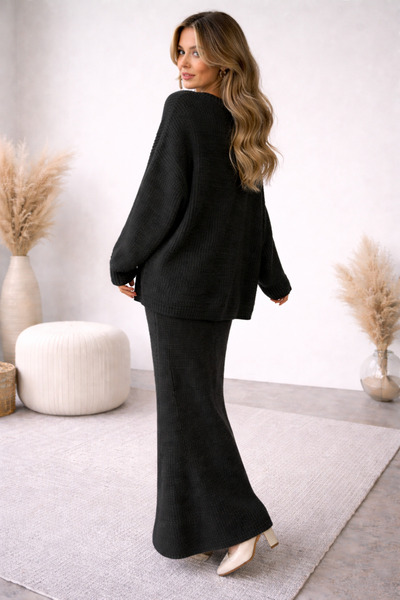 Liva Oversized Skirt Suit