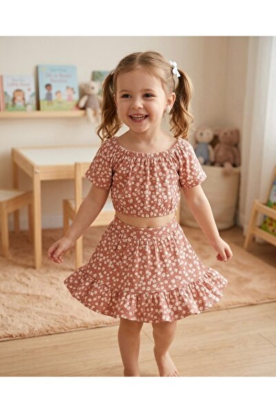 RÜYA KİDS Girl's stylish floral print crop top and skirt set (2-piece)