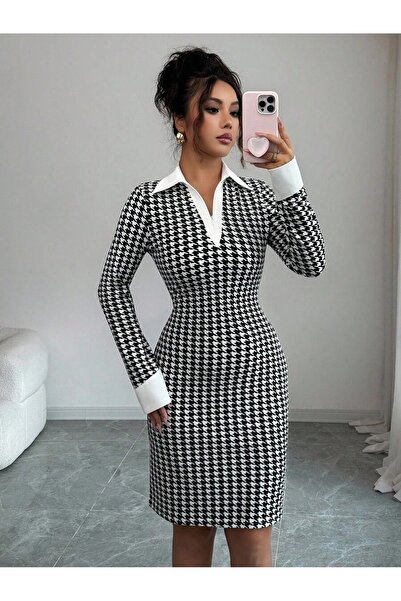 Iuliashop Rochie scurtă albă Carena cu imprimeu geometric negru - L