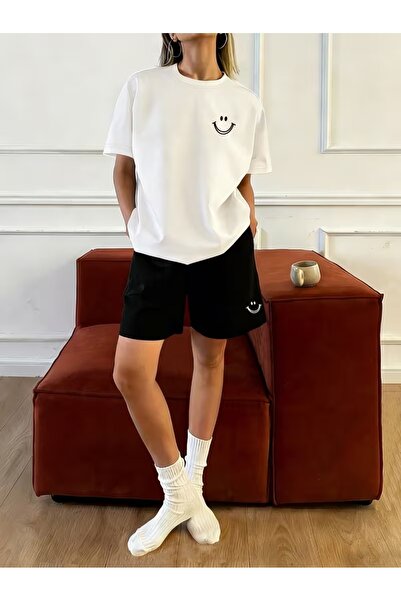 puolikuu Γυναικεία φόρμα oversize με σορτς, μπλουζάκι με στάμπα smile - με σορτς