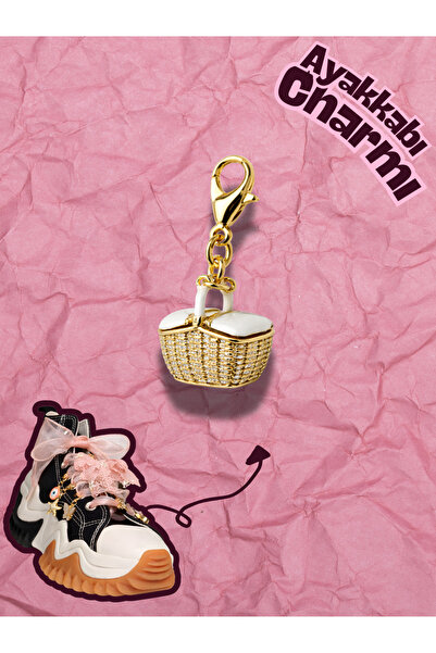 Hugs and Gifts Hugs & Gifts – Fun Charm | Piknik Sepeti 🧺✨