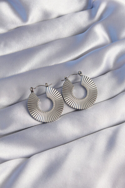 NY JOY 316L Steel Silver Color Oval Striped Plate Earrings