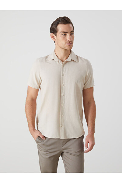 LC Waikiki Nevavm Regular Fit Short Sleeve Poplin Men's Shirt with Difference