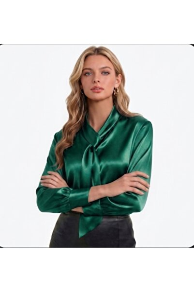 By Kul Design Γυναικεία Μπλούζα με Λεπτομέρεια από Σατέν Σάλι