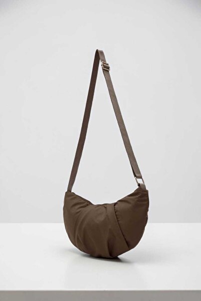 EG BAGS Luné Teknik Kumaş Yarım Ay Omuz ve Çapraz Çanta Koyu Kahve
