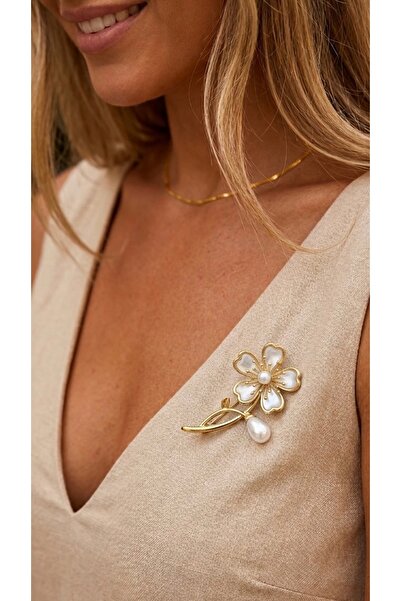 İNN JEWELLERY Zirkon Taşlı Çiçek Figürlü Gold Vip Broş