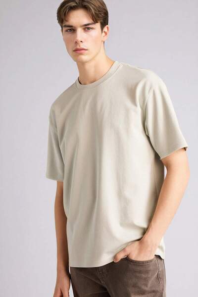 DeFacto Atmungsaktives Oversize-T-Shirt X3926AZ26SP