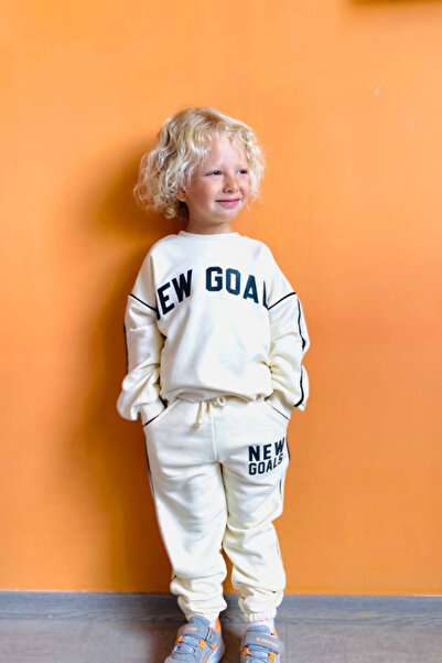 NOBLEKIDS Boy's cream-colored tracksuit set with letter print