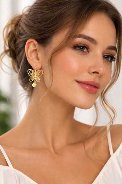 cnn takı toka Fuchsia Earrings