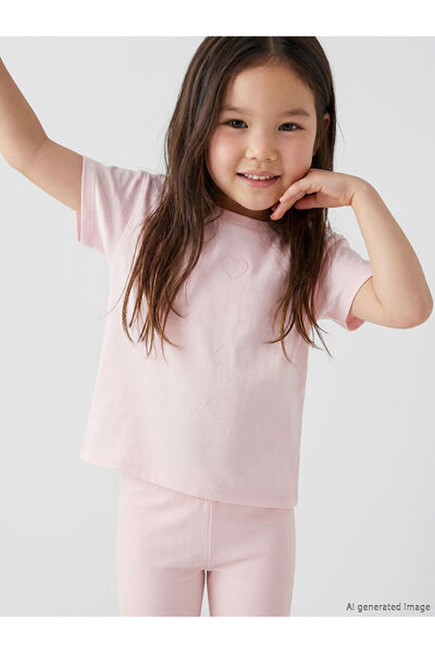 LC Waikiki Trendlucky Girl's T-Shirt with Embroidery and Difference Design