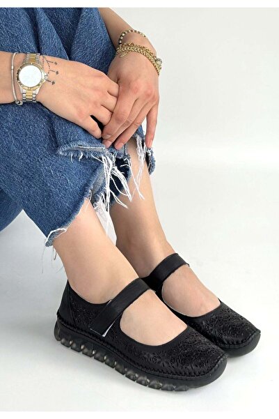 Erbilden Sina Black Genuine Leather Velcro Ballerina Shoes