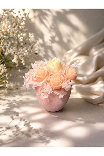 OEM Ανθοσύνθεση από φυσικό αρωματικό κερί σόγιας σε κεραμικό βάζο.