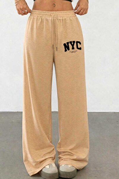 Le Vion Oversized Wide Leg Relaxed Fit Women's Sweatpants with Print Detail