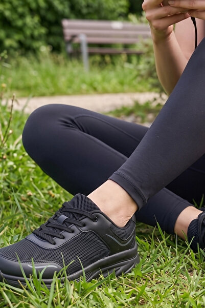 IN-STEP Lotus Comfort-Walk Black Women's Thick Sole Casual Sports Shoes