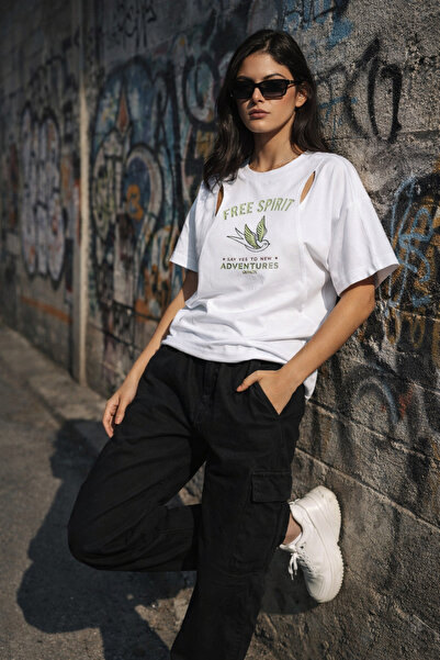 QUHOX Tricou oversize cu imprimeu alb pentru femei, cu umeri decupați, croial...