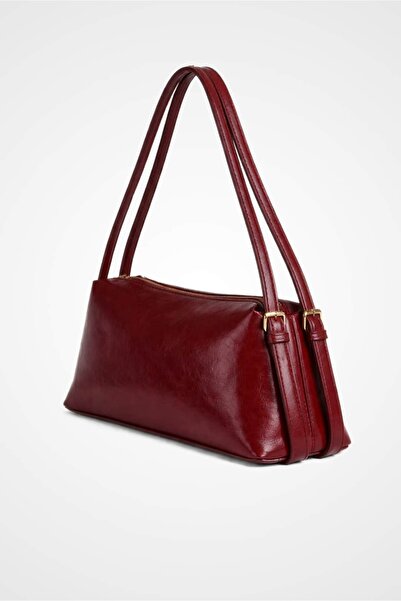 Yuka Atelier Κομψή τσάντα ώμου μπαγκέτα με λεπτομέρεια διπλού λουριού