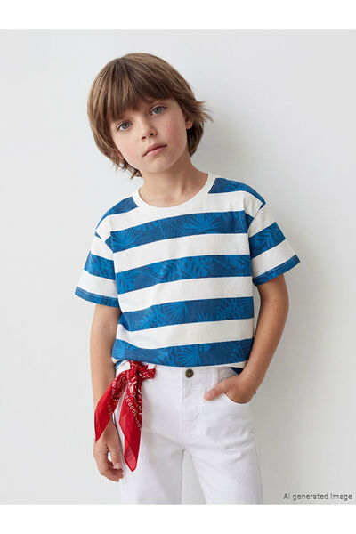 LC Waikiki Quality Parts from Çelebi Store Zero Roba Yaka Boys' T-Shirt