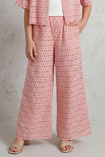 Dmb Κοριτσίστικο καλοκαιρινό παντελόνι με άνετη εφαρμογή και κέντημα