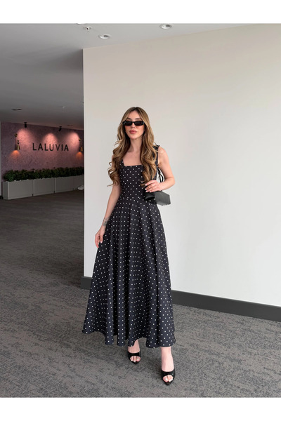 Laluvia Μαύρο φόρεμα Queen με πουά και φιόγκο στη μέση - 5107