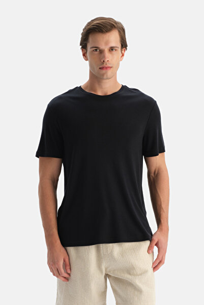 Dagi Μαύρο μπλουζάκι Cool Touch με λαιμόκοψη ποδηλατικού τύπου