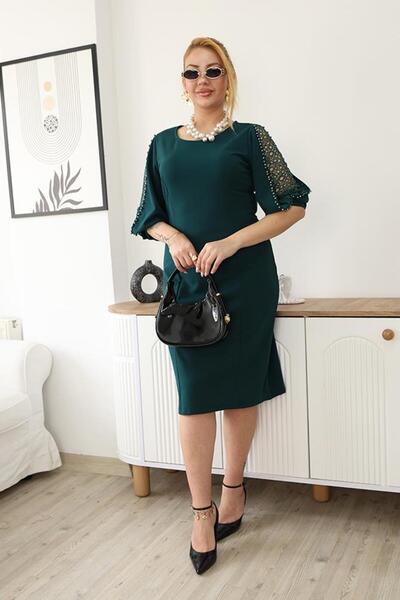 Siyezen Βραδινό φόρεμα με δαντέλα και πέρλες στα μανίκια, σε μεγάλο μέγεθος