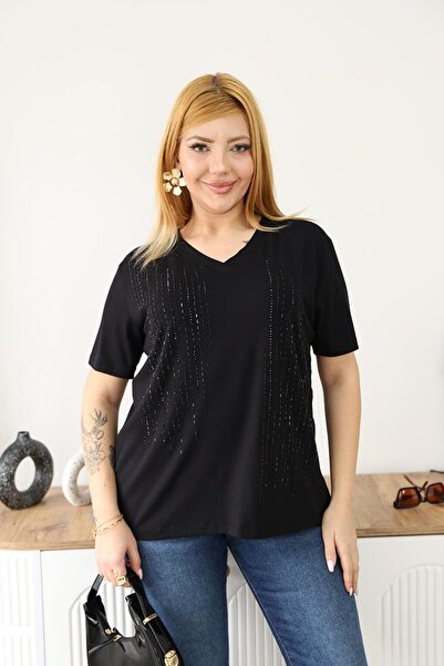 Siyezen Μπλούζα μεγάλου μεγέθους με πέτρες στο μπροστινό μέρος και λεπτομέρει...