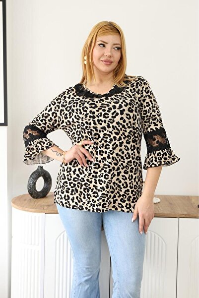 Siyezen Μπλούζα με βολάν στο λαιμό σε μεγάλο μέγεθος