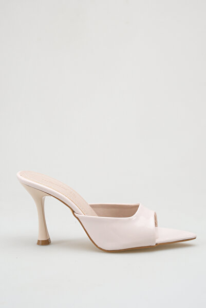 miss fırat ΓΥΝΑΙΚΕΙΑ ΣΑΝΔΑΛΙΑ ΜΕ ΛΕΠΤΟ ΤΑΚΟΥΝΙ ΚΑΙ ΜΥΤΕΡΗ ΜΥΤΗ 44598761