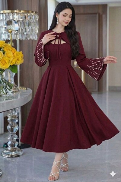 Pyramid masterpieces Elegant Nsaiy Dress with Long Sleeves and Fairy-Like Emb...