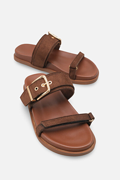 Solo Bag Γυναικείες παντόφλες με λεπτομέρεια από καφέ σουέντ αγκράφα, διπλό λ...