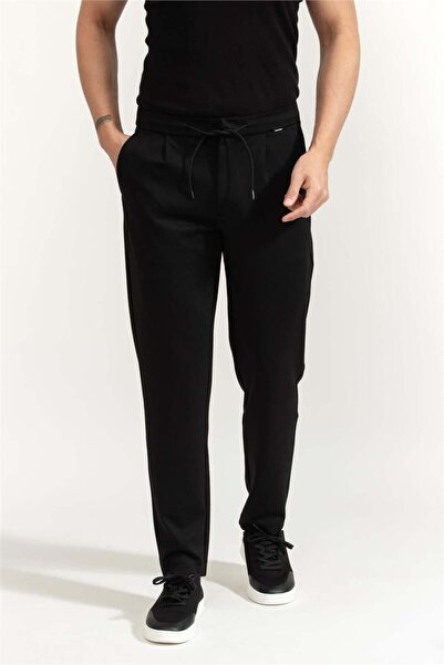 Calvin Klein Men's Black Regular Waist Black Sweatpants