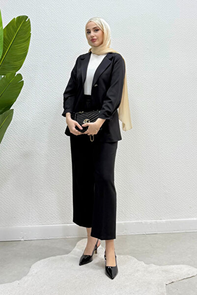 Tesettür Diyarı Γυναικείο Σετ Μπλέιζερ, Παντελόνι και Χιτζάμπ - Μαύρο