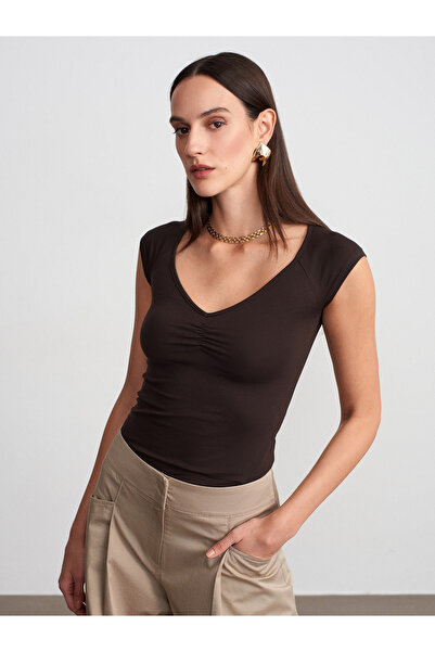 Dilvin 32843 Κοντομάνικο μπλουζάκι με κορδόνι - Σκούρο καφέ