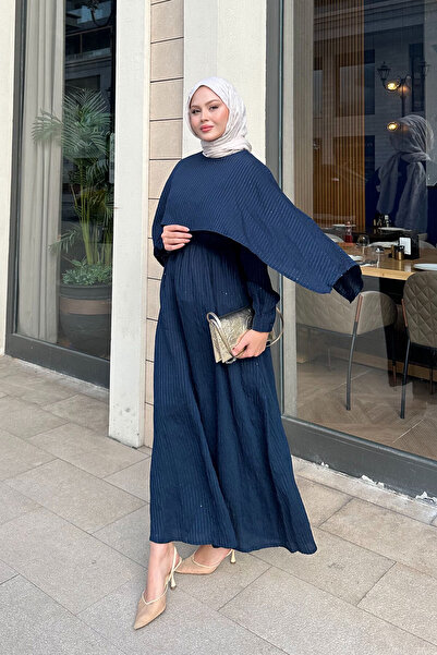 LOCCO Γυναικείο φόρεμα με λεπτομέρεια σε στυλ κάπας, ριγέ, σε μπλε ναυτικό