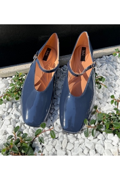 BENOTTİ Balerini dama Perre Bleumarin