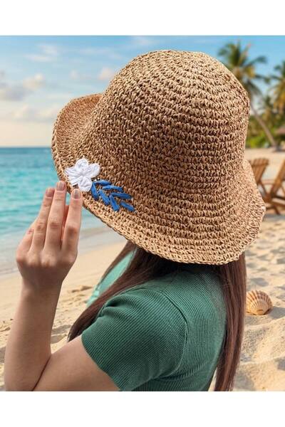 MD Moda Accessories قبعة صيفية ذات حافة عريضة من القش الطبيعي مع تفاصيل على ش...