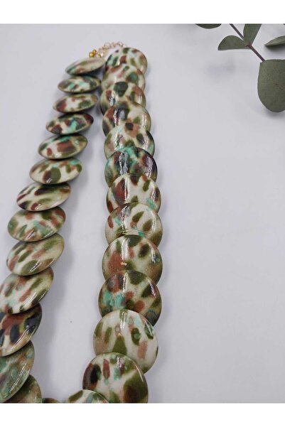 Yaseminli Butik Yeşil Ve Kahve Renkli Akrilik Kolye