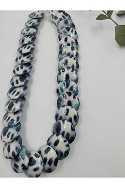 Yaseminli Butik Cream and Navy Blue Colored Acrylic Necklace