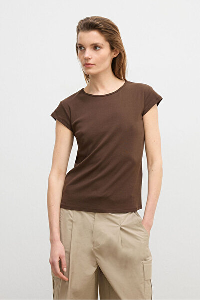 Love My Body Moda Tutkusu Kahverengi Basic T-shirt