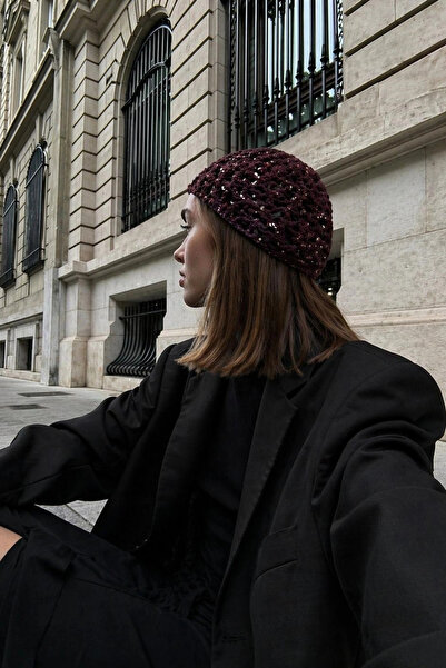 Eka Women's Burgundy Handmade Sequin Knitted Bandana Beanie 852026